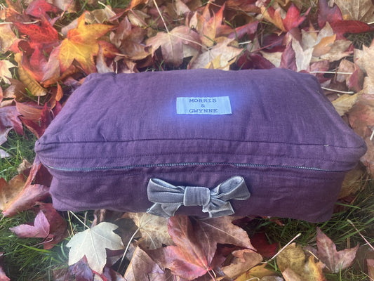 Aunty Marie Mauve Luxury Linen Packing Cube – Made in Britain - Medium