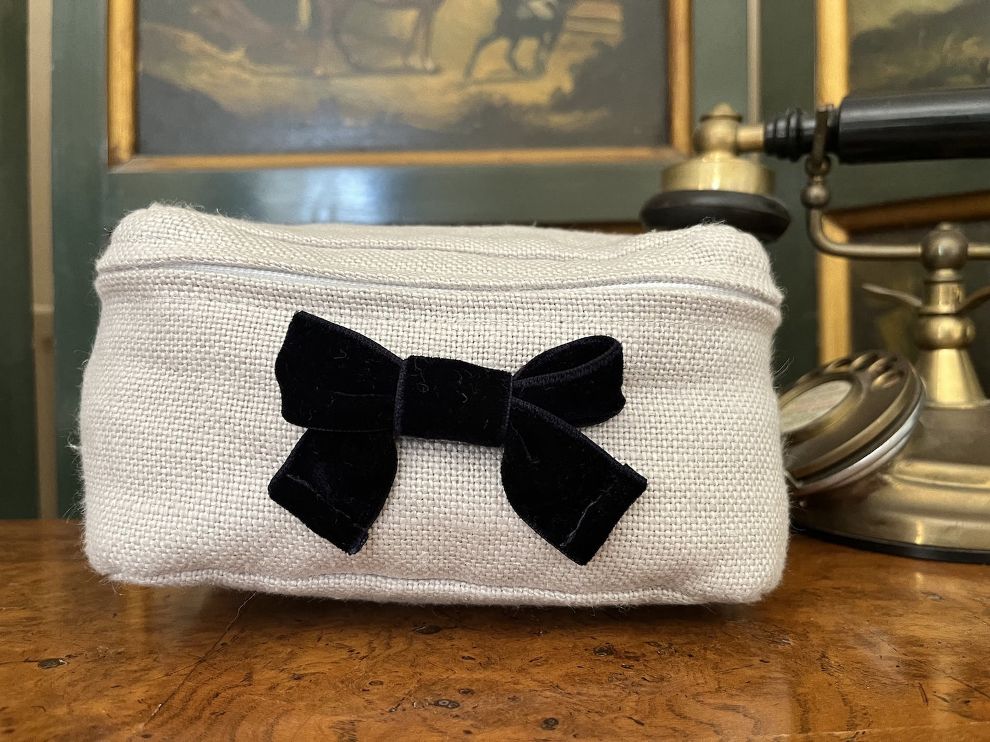 Ivor White Luxury Linen Packing Cube – Made in Britain - Small