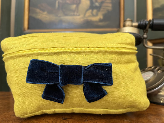 Salcombe Blonde Luxury Linen Packing Cube – Made in Britain - Small