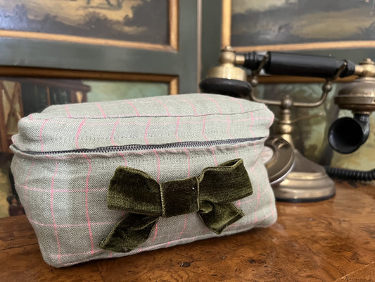 Dora Check Luxury Linen Packing Cube – Made in Britain - Small