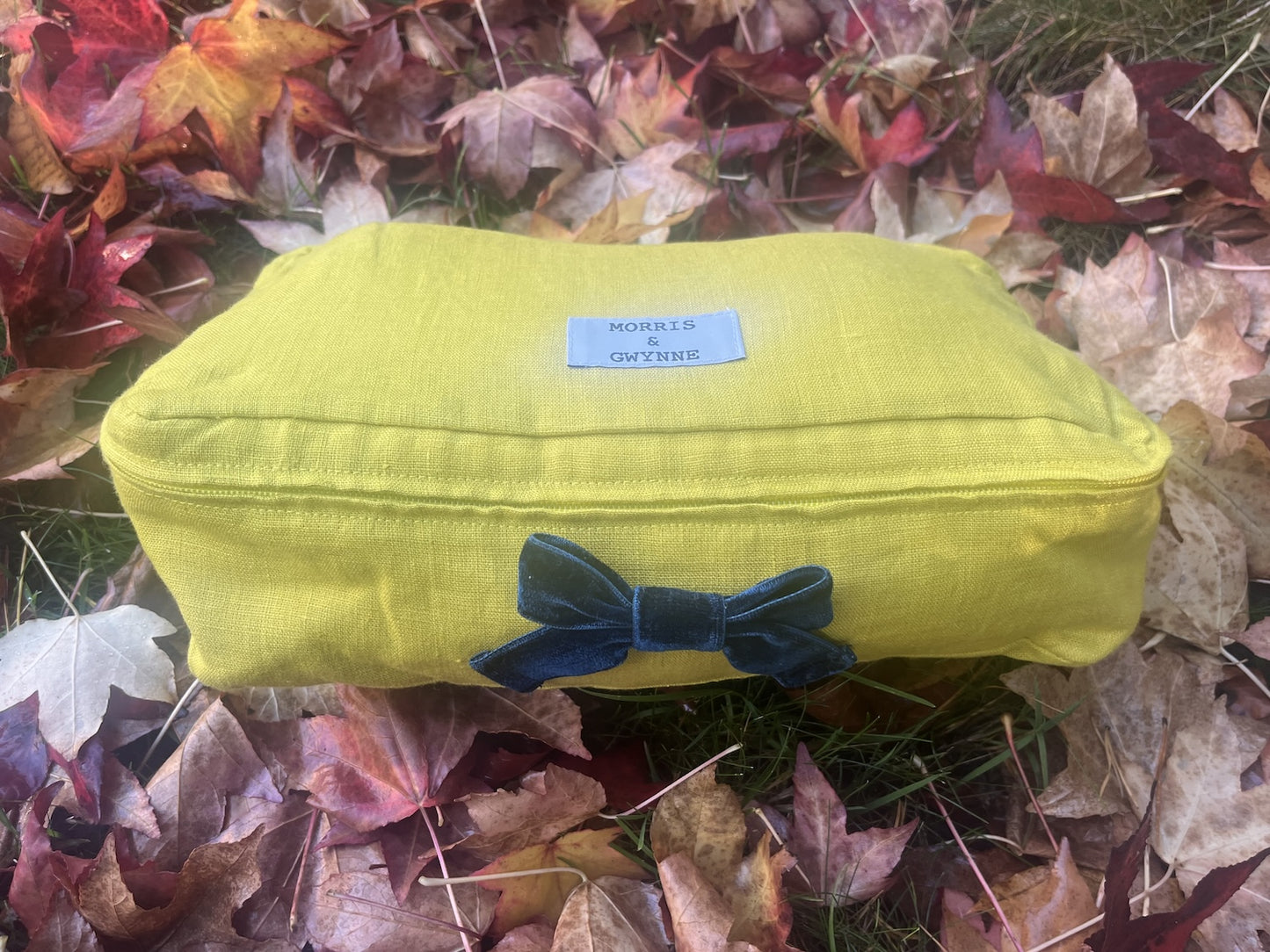 Salcombe Blonde Luxury Linen Packing Cubes – Made in Britain - Set of 3